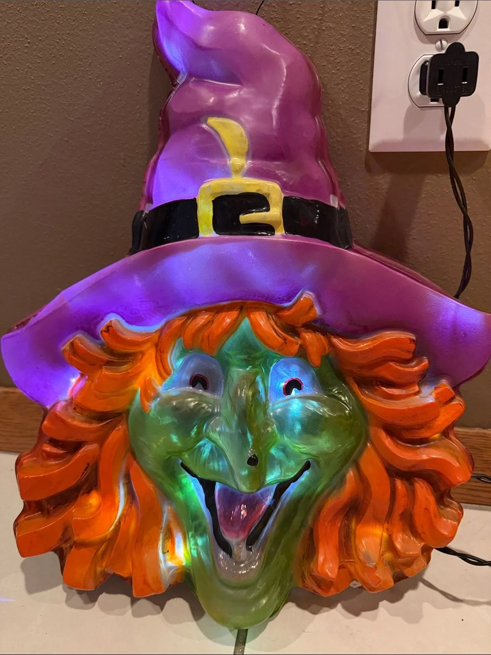 Vintage Halloween Witch Face Light - Purple Hat, Green Face, Orange Hair